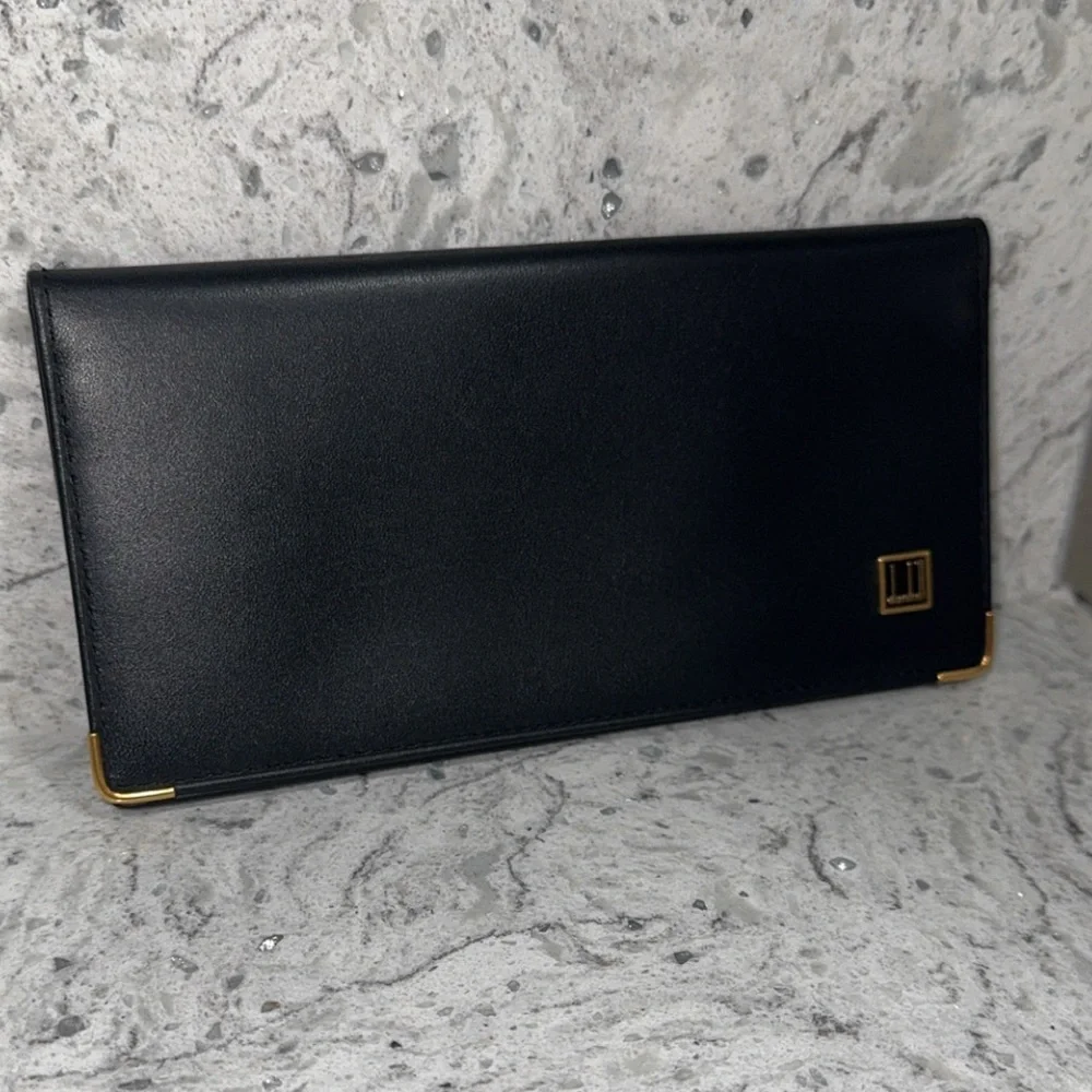 Dunhill Long Billfold Logo Plate Leather Men’s Wallet
AUTHENTIC LIKE NEW - Picture 3 of 13